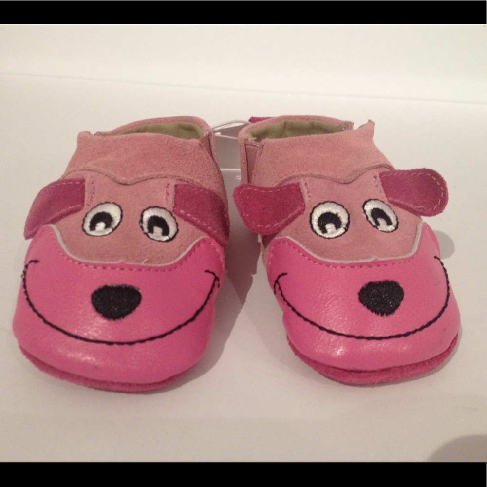 NWT-  Baby Zooligans Soft Soled Booties